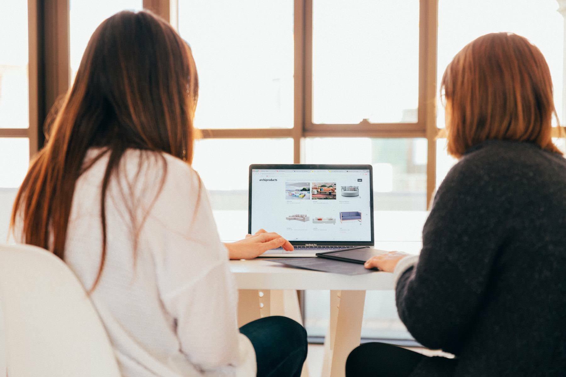 Managing Project Pauses, Delays, and Terminations: Authentic’s Approach to Seamless Collaboration